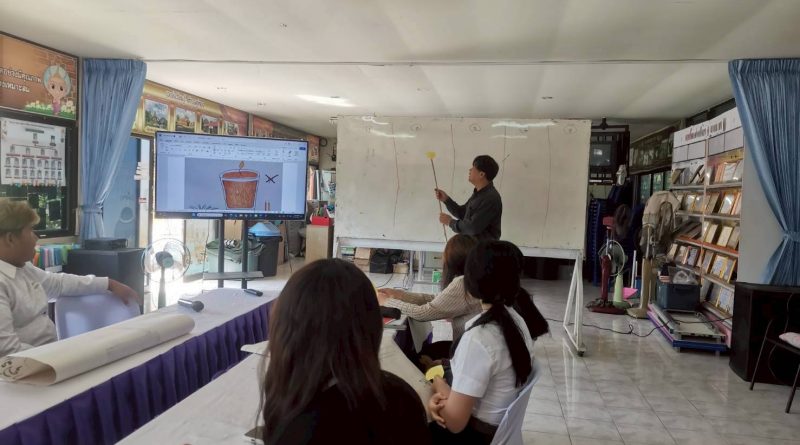 นายกฤษดา​กร​ เหล่า​ประเสริฐ​ครู ศูนย์การเรียนรู้ จัดกิจกรรม​การเรียนการสอนหลักสูตรส่งเสริม​การ​เรียนรู้​เพื่อ​คุณวุฒิ​ตามระดับการศึกษา​ขั้น​พื้นฐาน​พุทธศักราช​ 2567