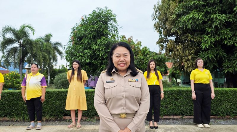 เทิดทูนต่อสถา﻿บันชาติ ศาสนา และพระมหากษัตริย์